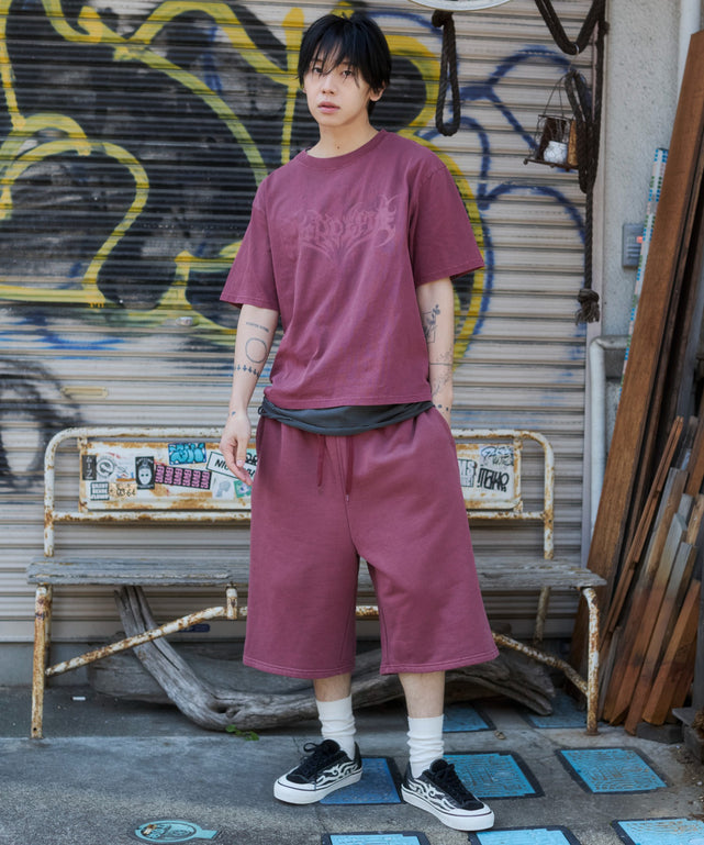 ピンク モデル：175cm L着用