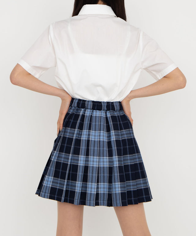 ホワイト　モデル155cm:M着用