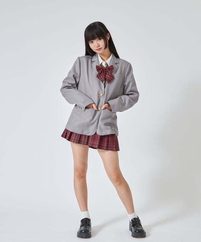 グレー モデル:160cm Mサイズ着用