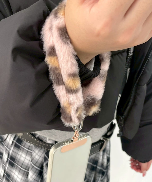 ピンク