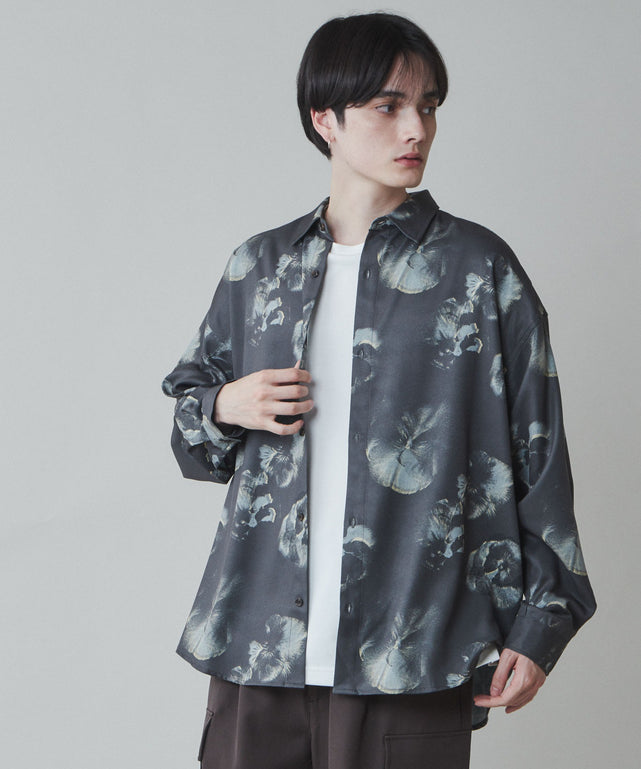 アムンゼン総柄BIGシャツ/柄2 モデル：180cm L着用