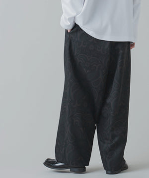 柄2 モデル：180cm L着用