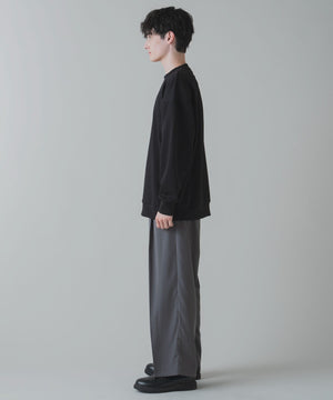 ブラック モデル：180cm L着用