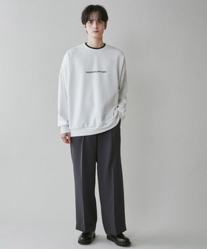 ホワイト モデル：180cm L着用