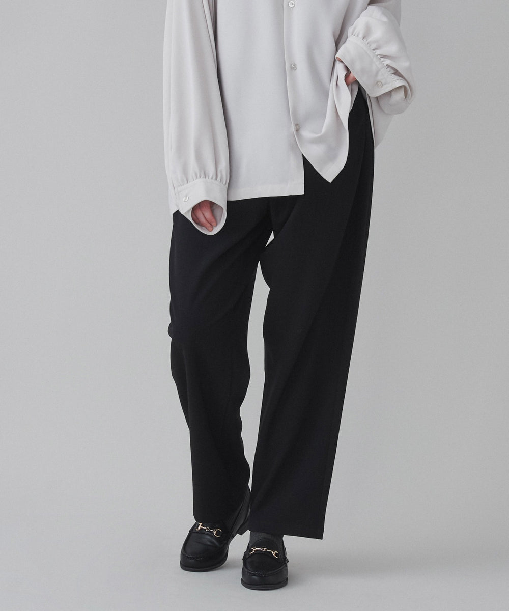 ブラック モデル：173cm L着用
