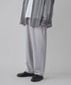 Lグレー モデル：180cm L着用