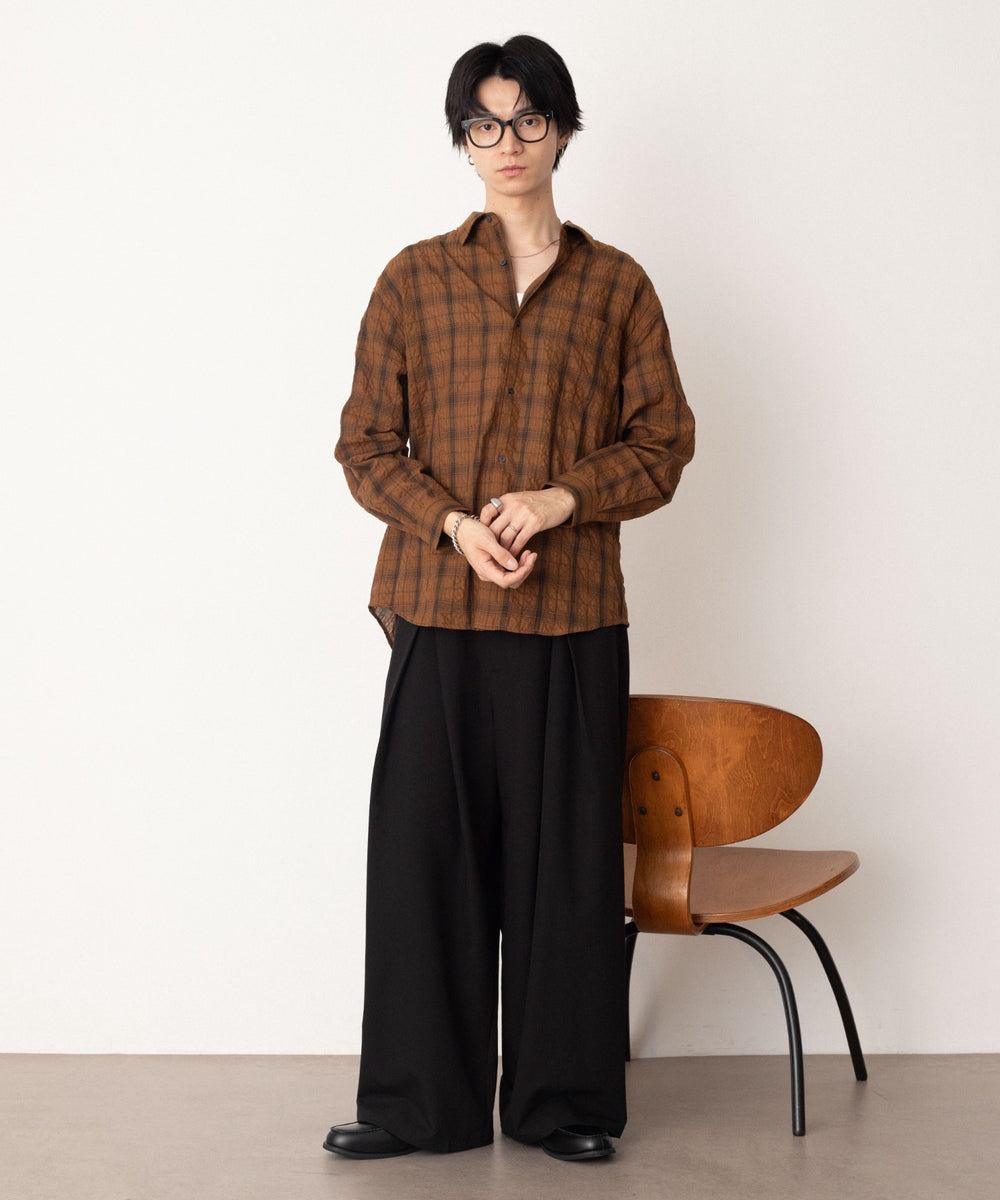 ブラック モデル：180cm L着用