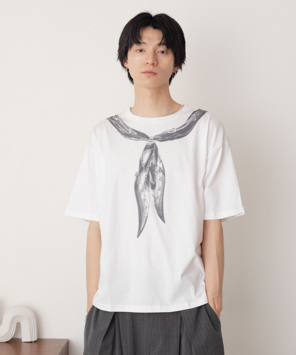 柄2 モデル：180㎝　L着用