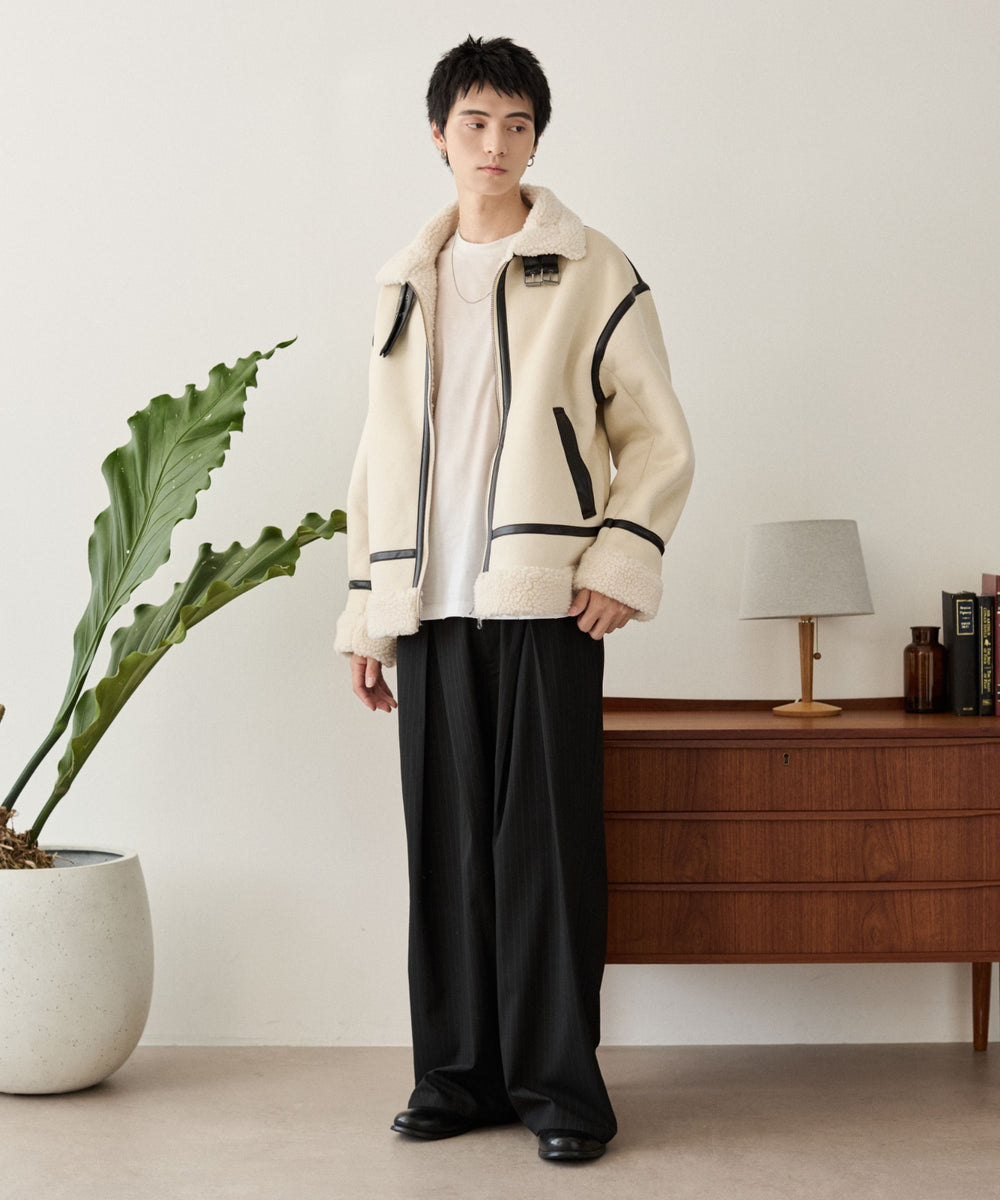 Lベージュ モデル：180cm L着用