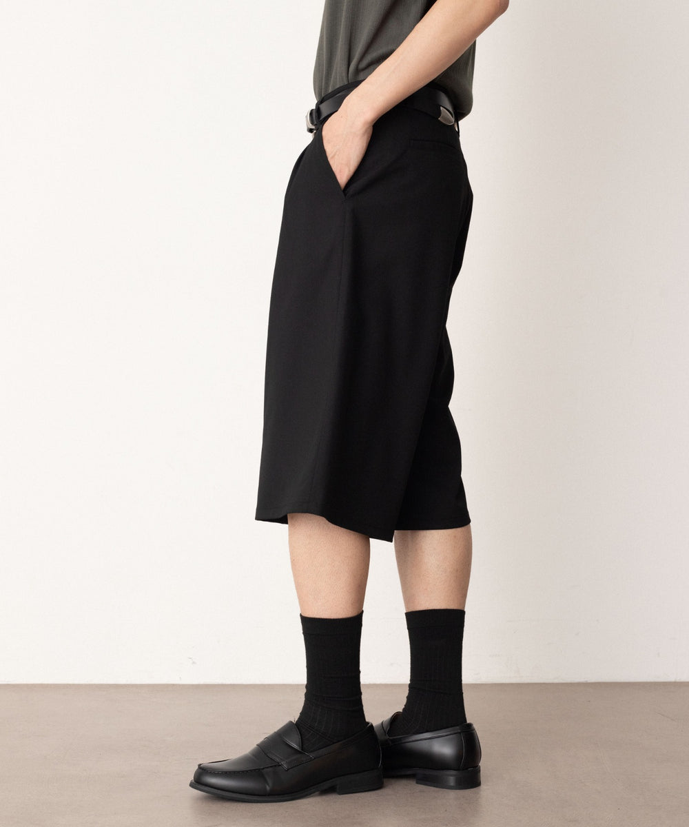 ブラック モデル：180cm L着用