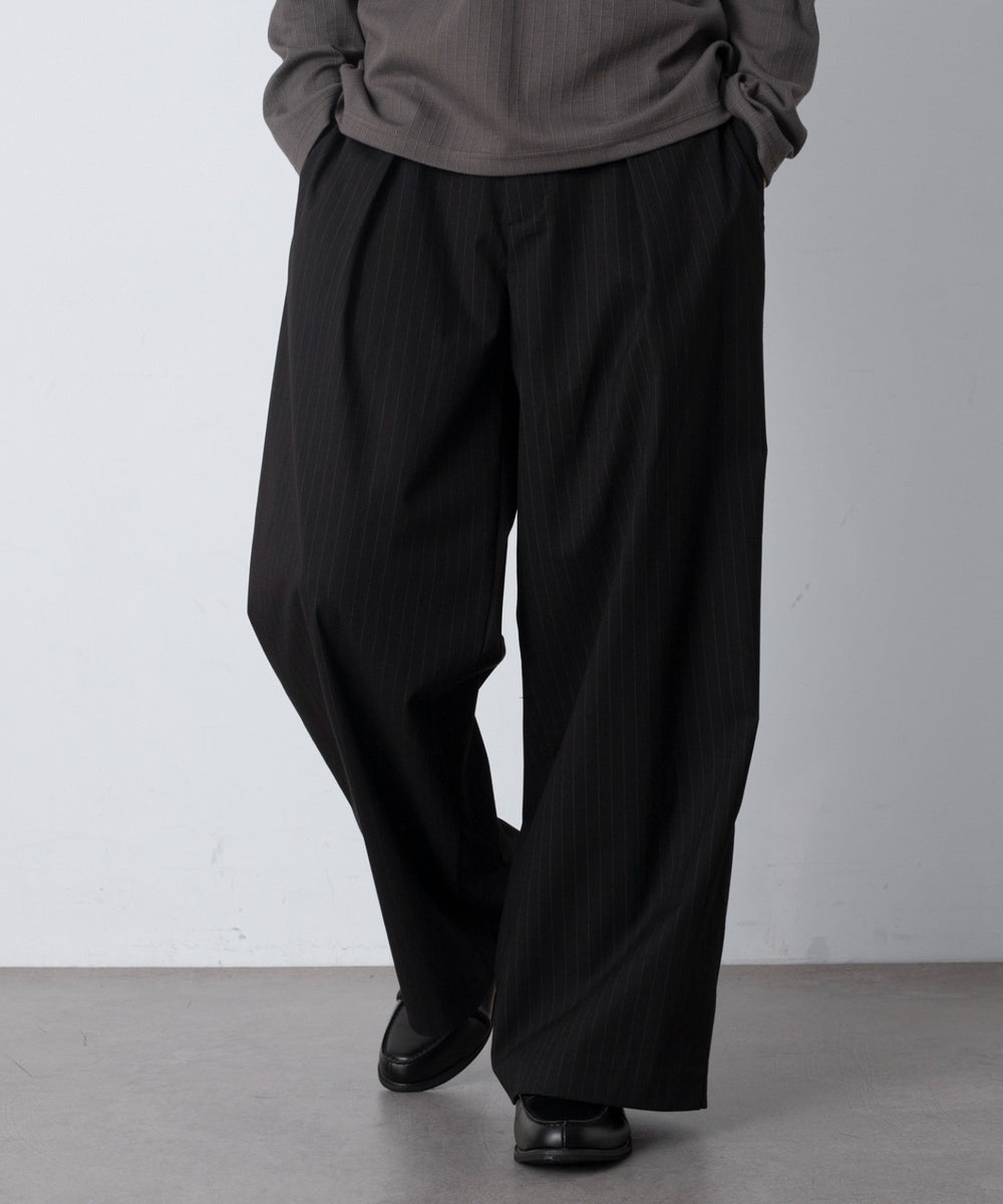 ブラックストライプ モデル：180cm L着用