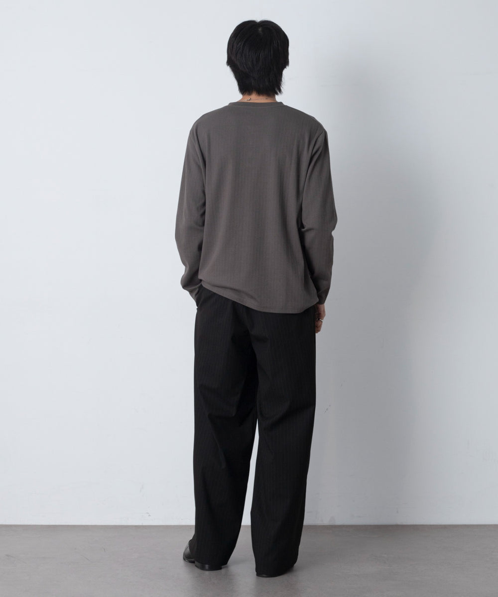 ブラックストライプ モデル：180cm L着用