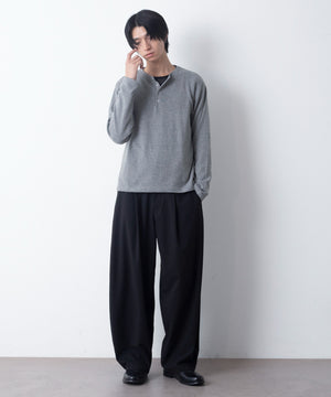 グレー モデル：180cm L着用