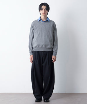 グレー モデル：180cm L着用