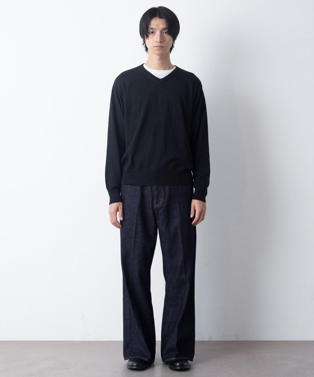 ブラック モデル：180cm L着用