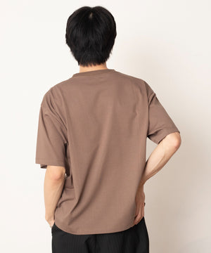 ブラウン モデル：180cm L着用