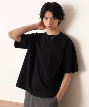ブラック モデル：180cm L着用