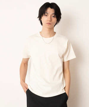 オフホワイト モデル：180cm L着用