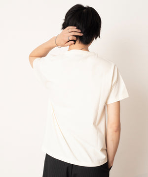 オフホワイト モデル：180cm L着用