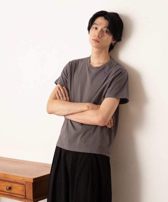 Dグレー モデル：180cm L着用