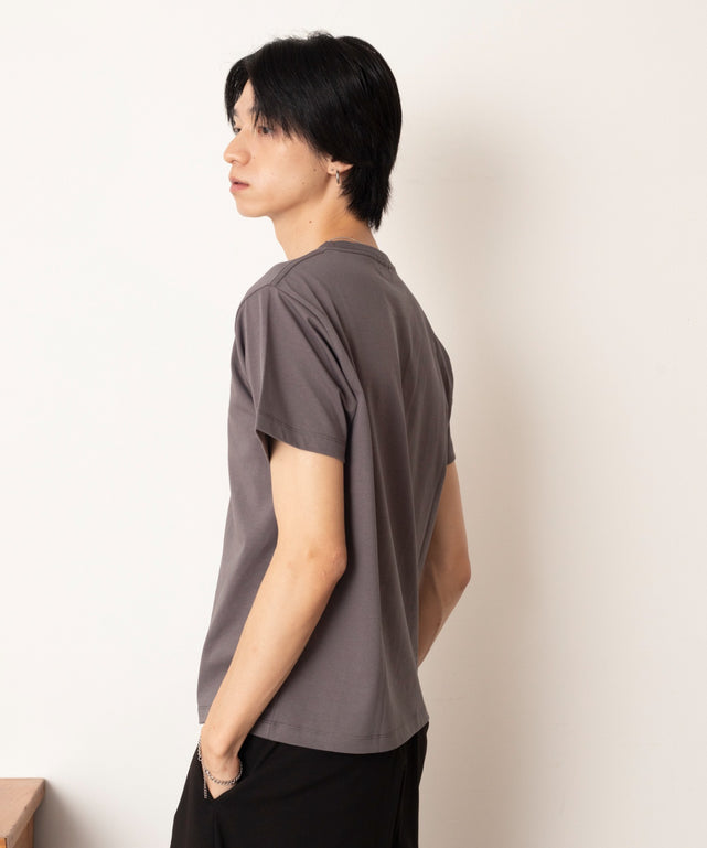 Dグレー モデル：180cm L着用