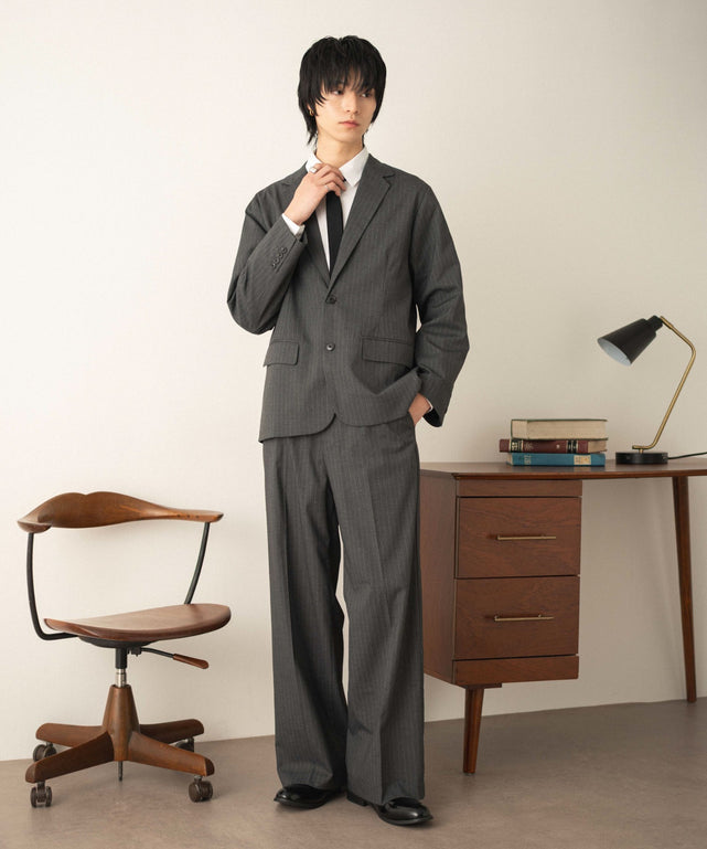 グレーストライプ モデル：180cm L着用
