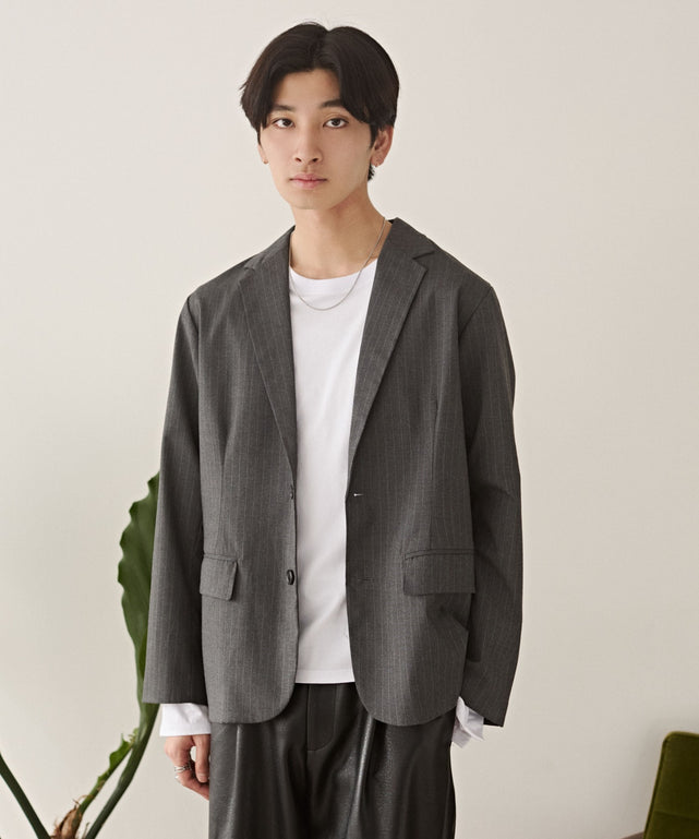 グレーストライプ モデル：180cm L着用