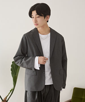 グレーストライプ モデル：180cm L着用