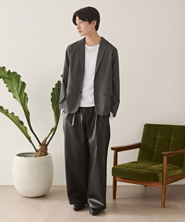 グレーストライプ モデル：180cm L着用