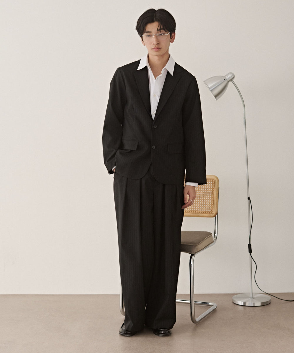 ブラックストライプ モデル：180cm L着用