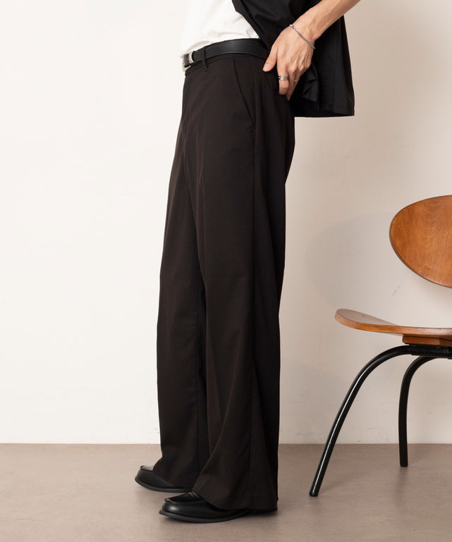 ブラック モデル：180cm L着用