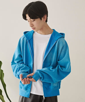 ブルーソノタ モデル：180cm L着用