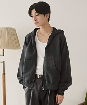 ブラックソノタ モデル：180cm L着用