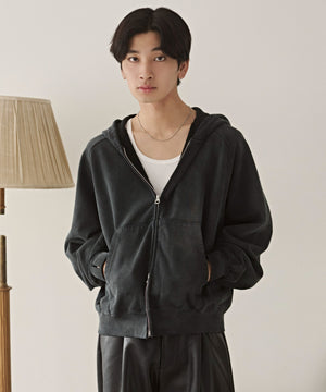 ブラックソノタ モデル：180cm L着用