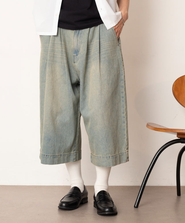 クロップドワイドデニムパンツ/デニム淡加工 モデル：180cm L着用