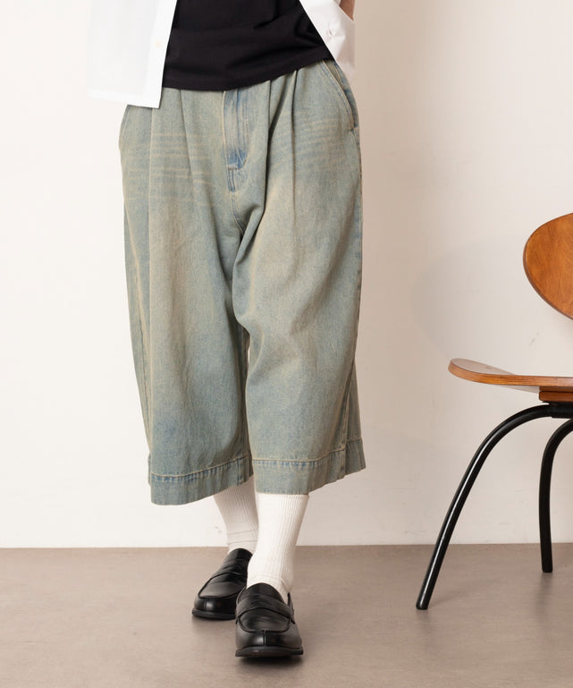 デニム淡加工 モデル：180cm L着用