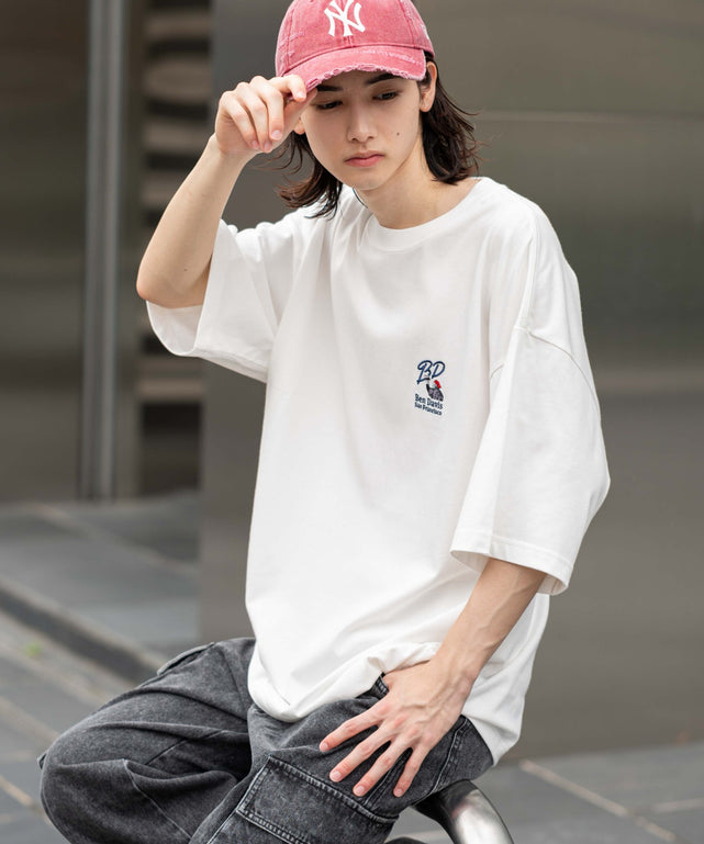 ホワイト モデル：175cm L着用