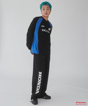 ブラック　モデル:178cm L着用