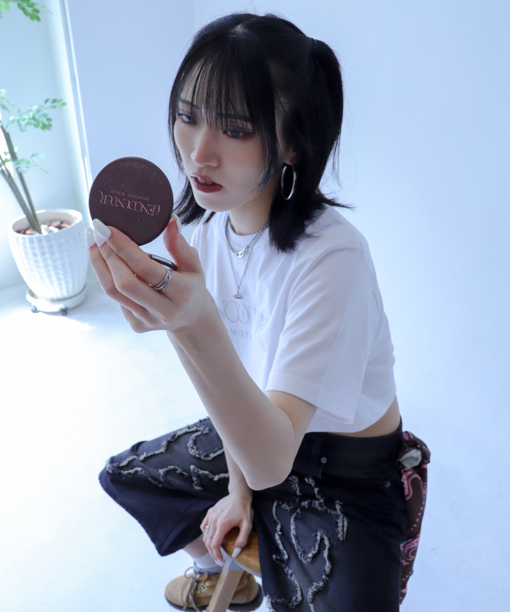 ブラウン