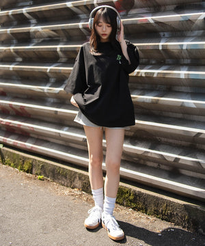 ブラック　モデル：159cm M着用