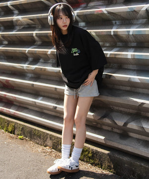 ブラック　モデル：159cm M着用