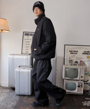 ブラック モデル：175cm L着用