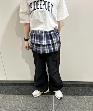 ネイビー