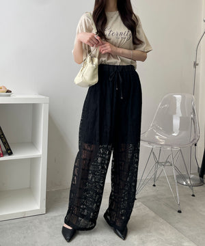 ブラック　モデル：160cm F着用