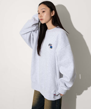アッシュグレー モデル：161cm L着用