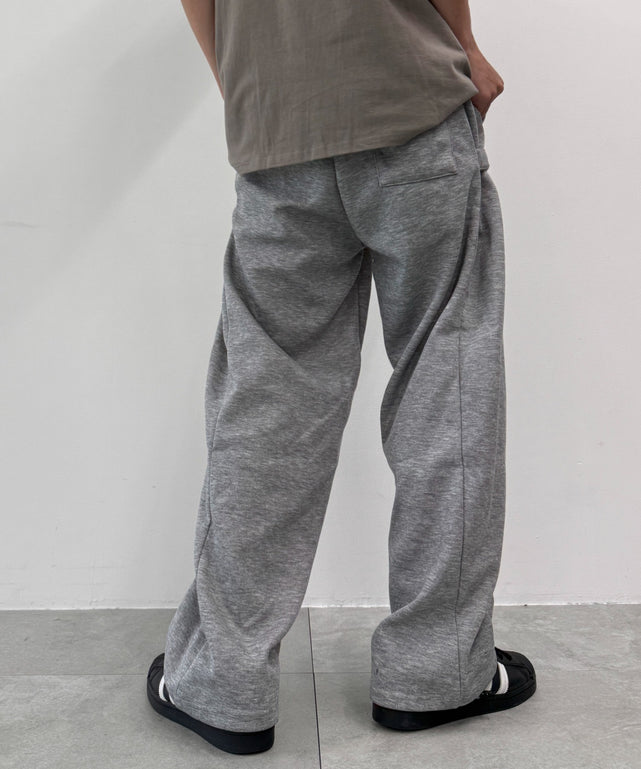 グレー モデル：175cm F着用