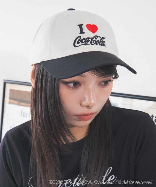 オフホワイト
