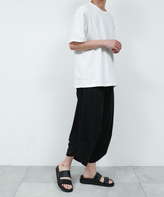ブラック モデル：175cm L着用