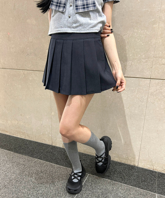 グレー モデル：157㎝ F着用