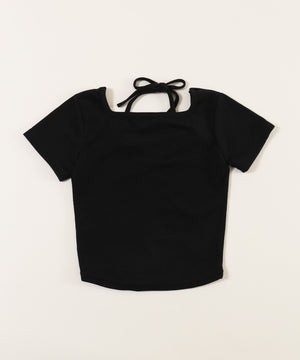 シンプルチョーカーTシャツ